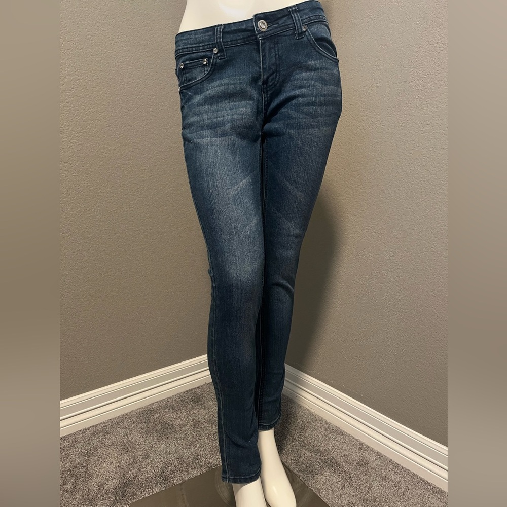 Cool - G Women's Blue Low Rise Rhinestone & Embellished P Skinny Jeans Size 5